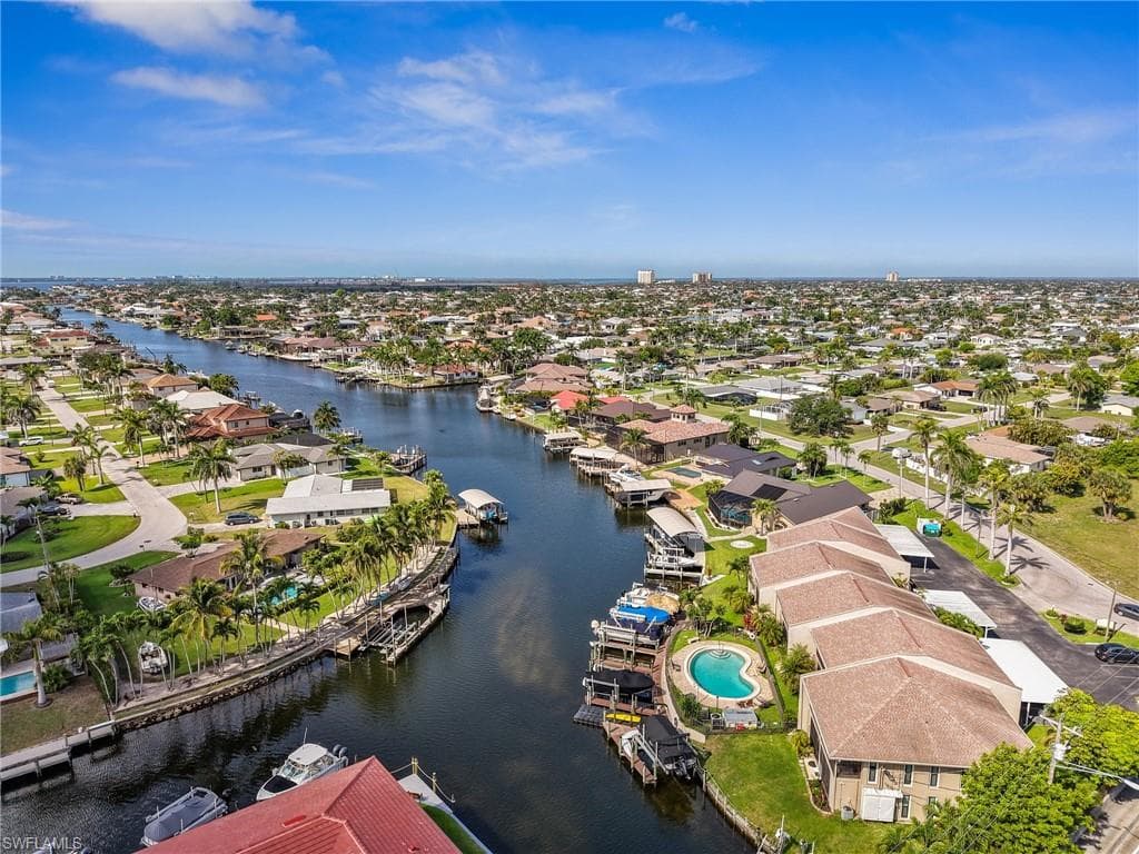 4803 SW Santa Barbara CT # 5, CAPE CORAL FL 33914-45