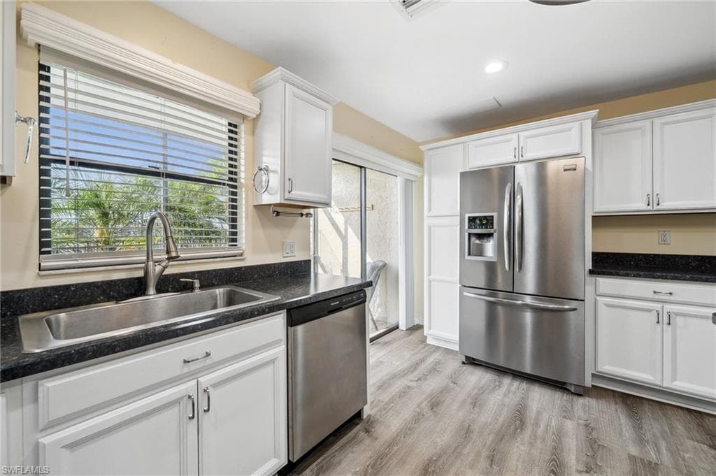 4803 SW Santa Barbara CT # 5, CAPE CORAL FL 33914-16
