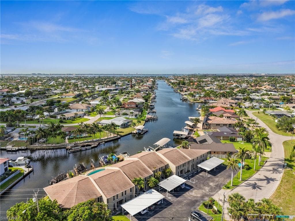 4803 SW Santa Barbara CT # 5, CAPE CORAL FL 33914-42
