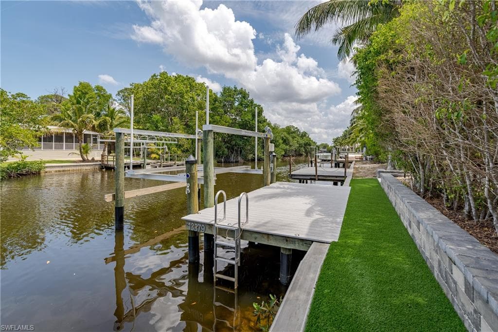 13379 Snook CIR, NAPLES FL 34114-22