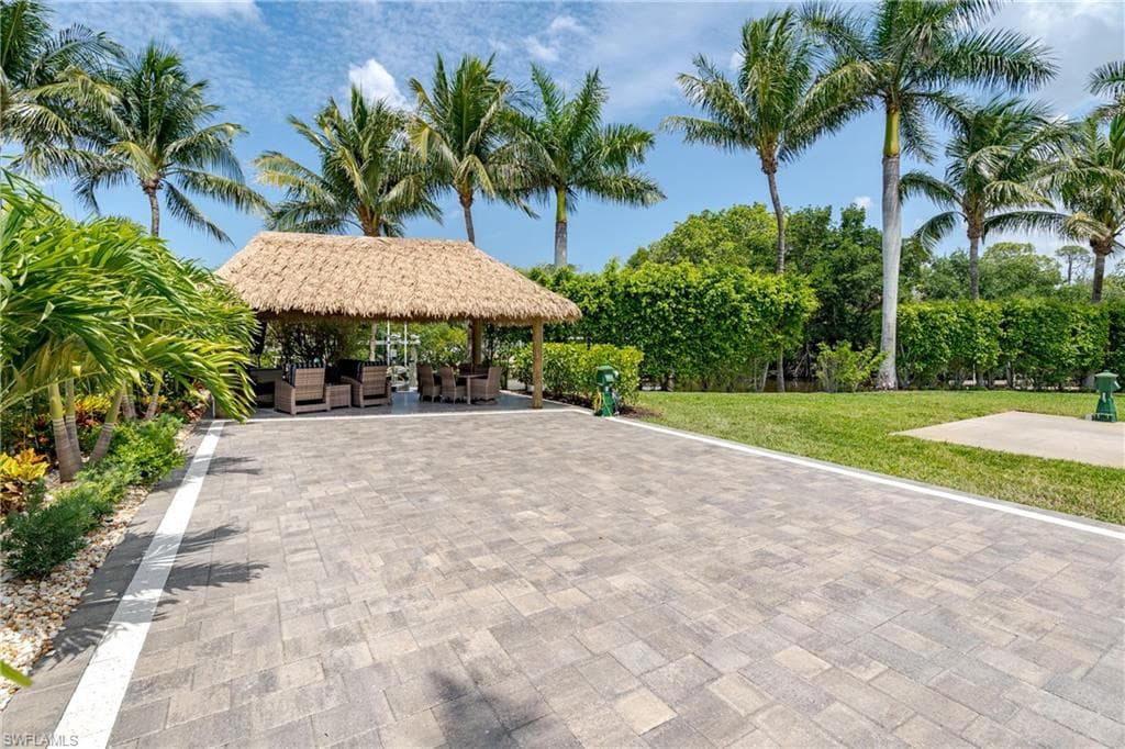 13379 Snook CIR, NAPLES FL 34114-1