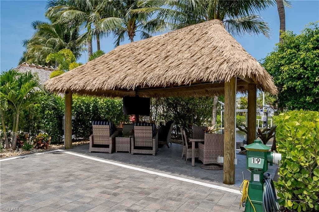 13379 Snook CIR, NAPLES FL 34114-11