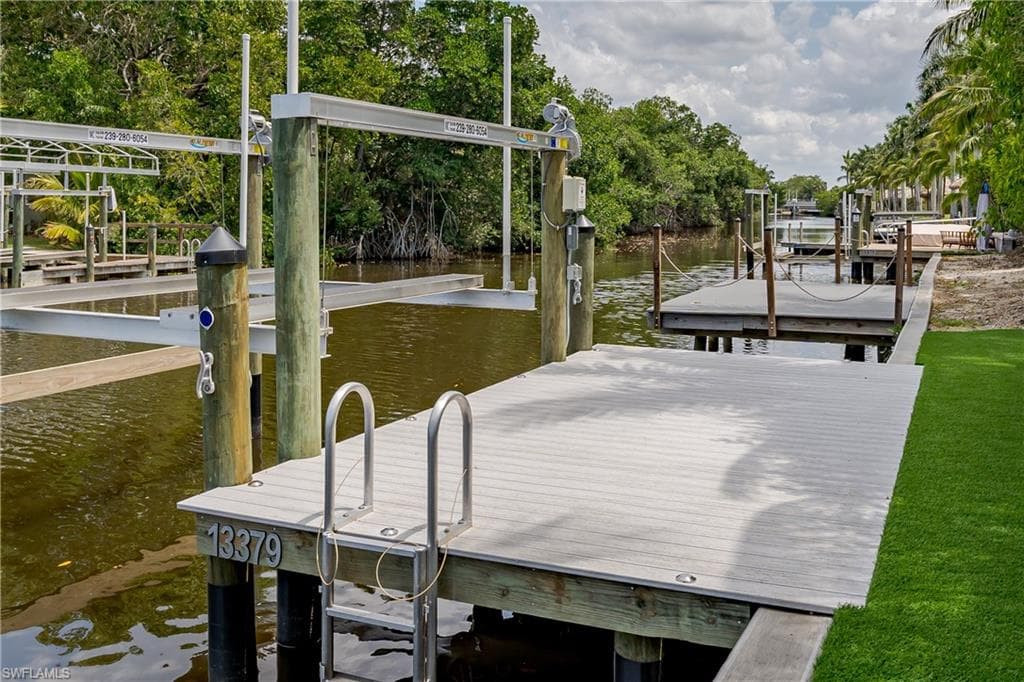 13379 Snook CIR, NAPLES FL 34114-23