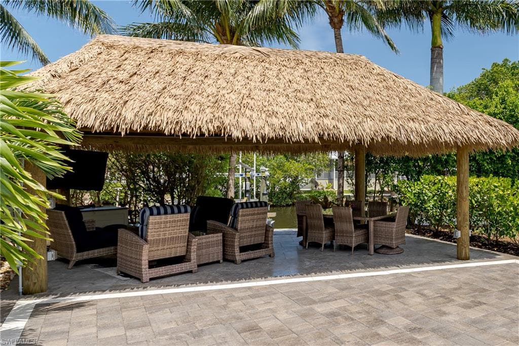 13379 Snook CIR, NAPLES FL 34114-10