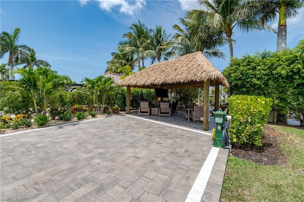 13379 Snook CIR, NAPLES FL 34114-3