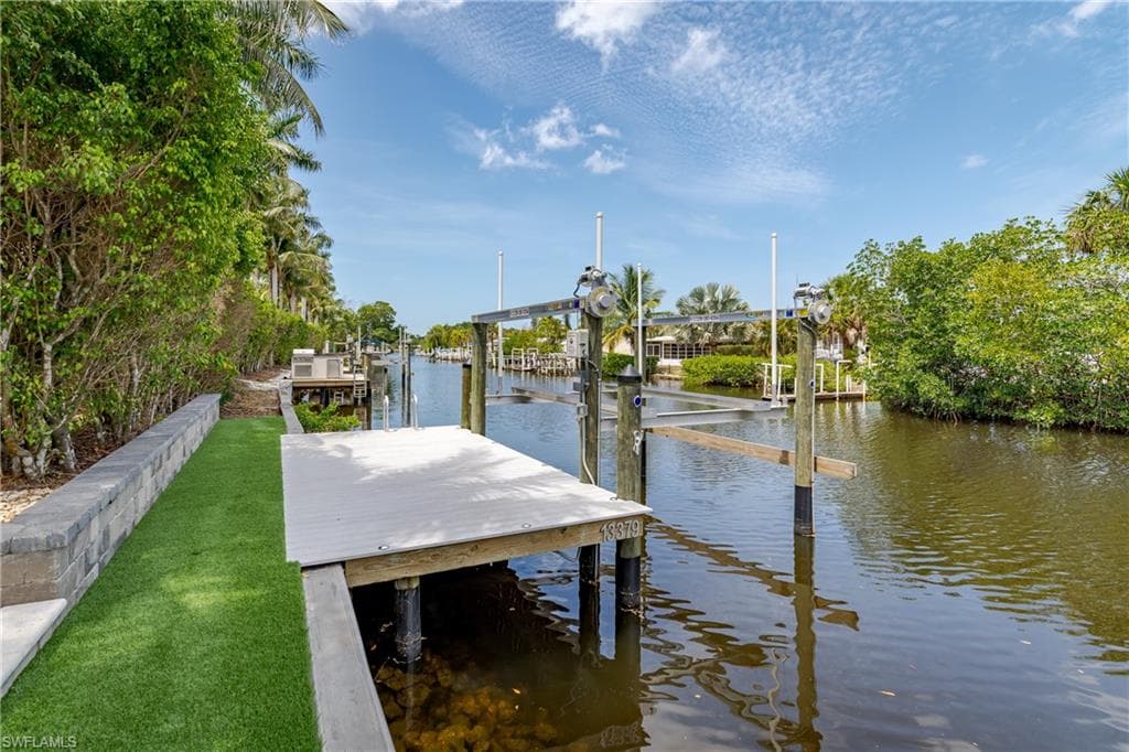 13379 Snook CIR, NAPLES FL 34114-20