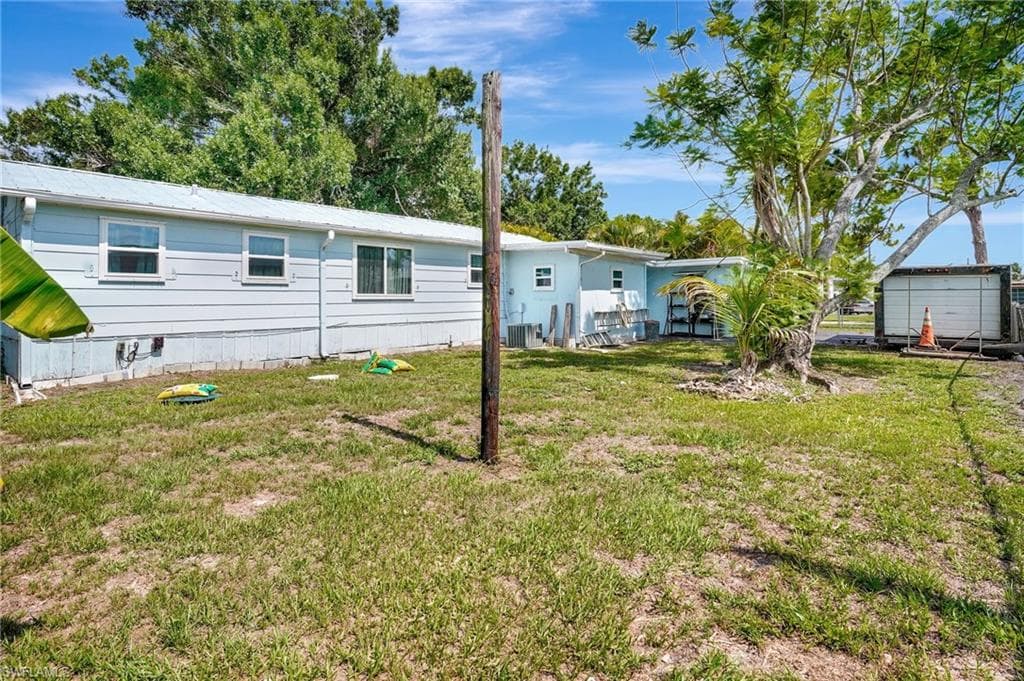 2153 Twin Brooks RD-29