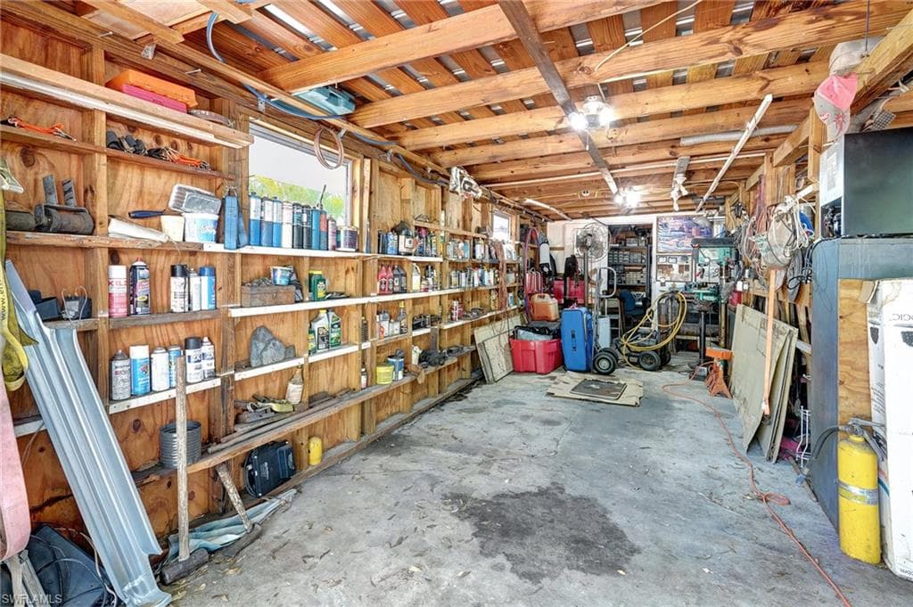 2153 Twin Brooks RD-25