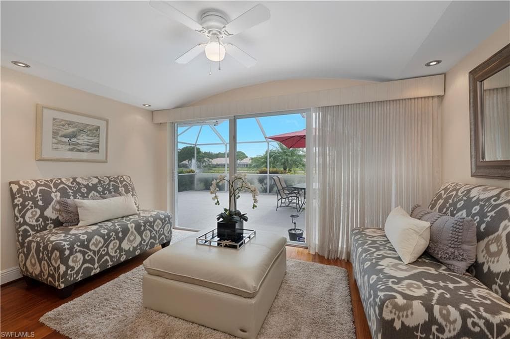 2166 Stacil CIR, NAPLES FL 34109-9