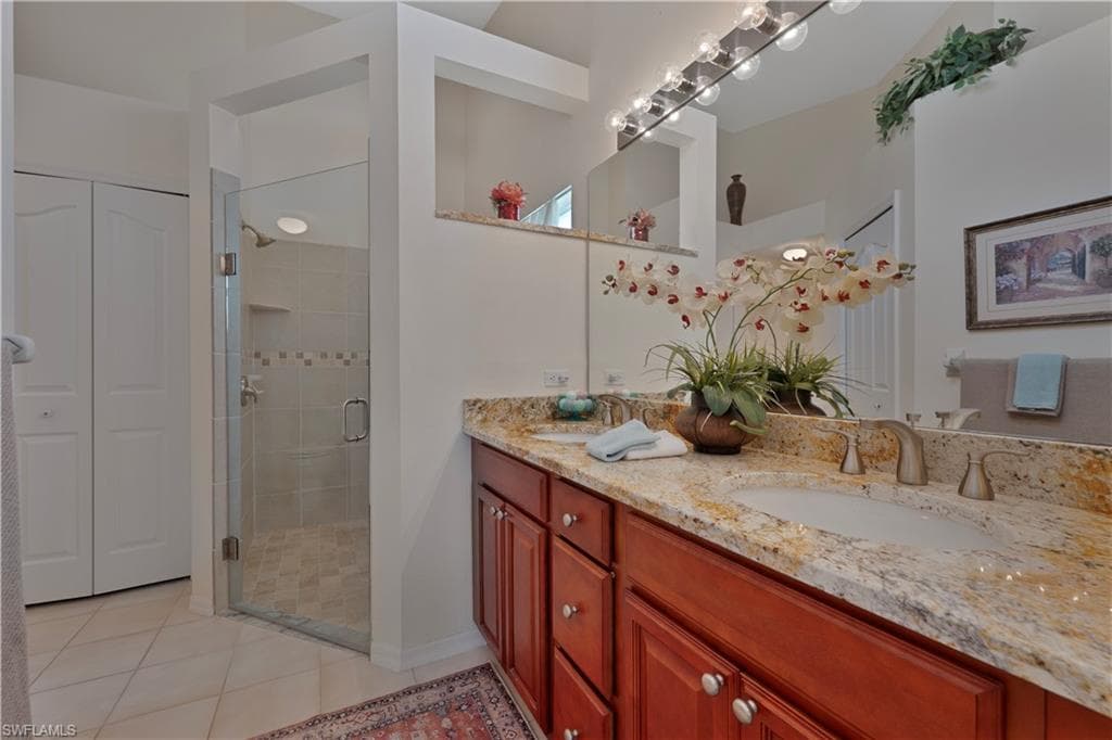 2166 Stacil CIR, NAPLES FL 34109-13