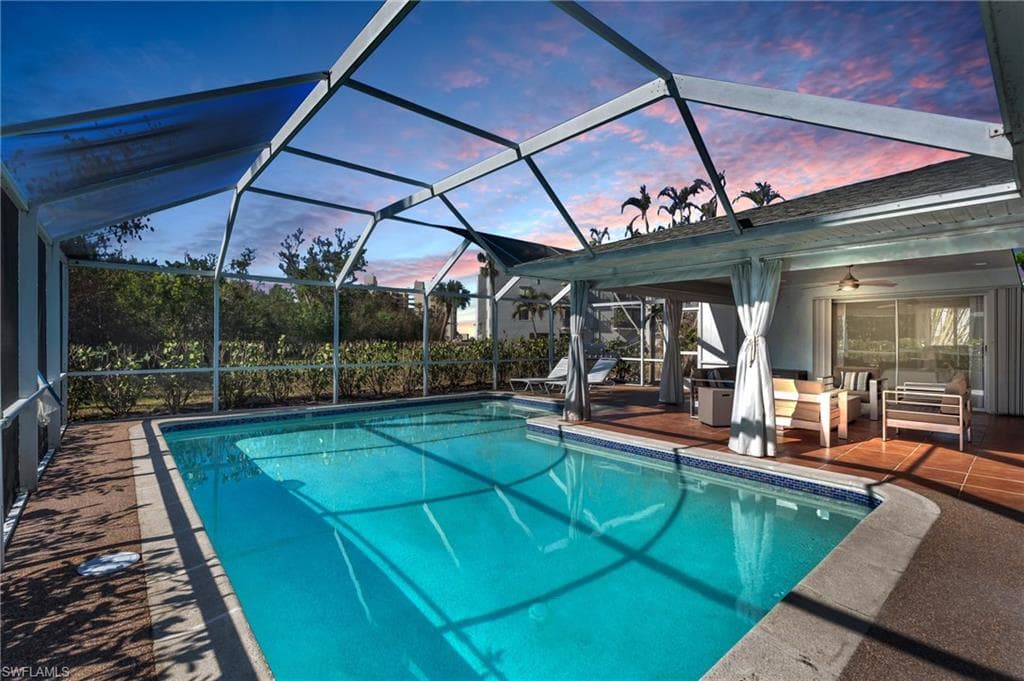 12 Fairview BLVD, FORT MYERS BEACH FL 33931-3