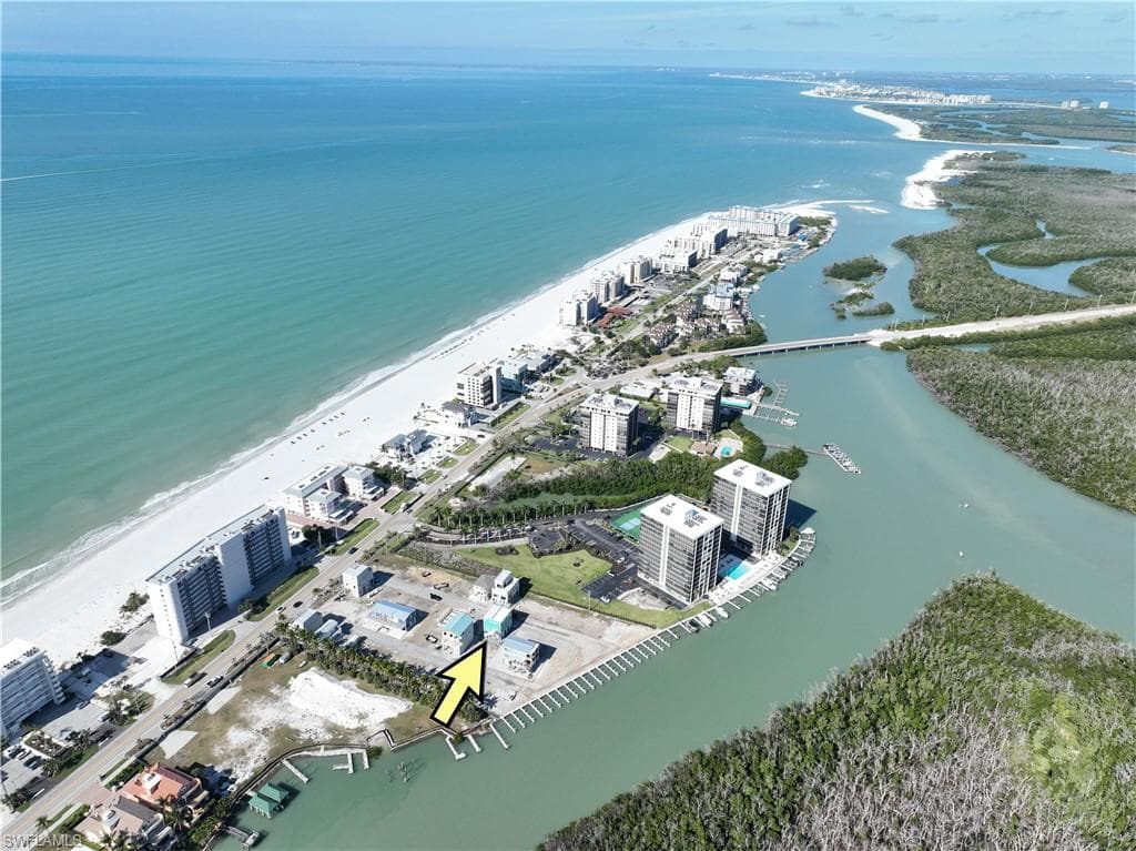 26275 Hickory BLVD # 26, BONITA SPRINGS FL 34134-25
