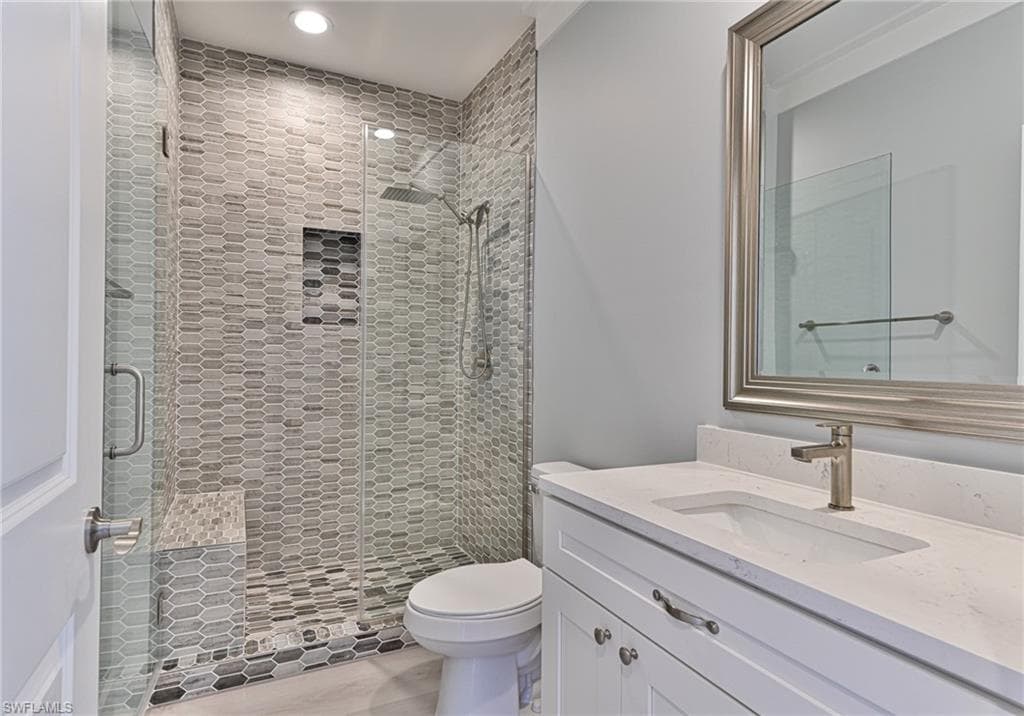 26275 Hickory BLVD # 26, BONITA SPRINGS FL 34134-17