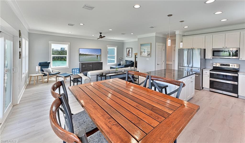 26275 Hickory BLVD # 26, BONITA SPRINGS FL 34134-10