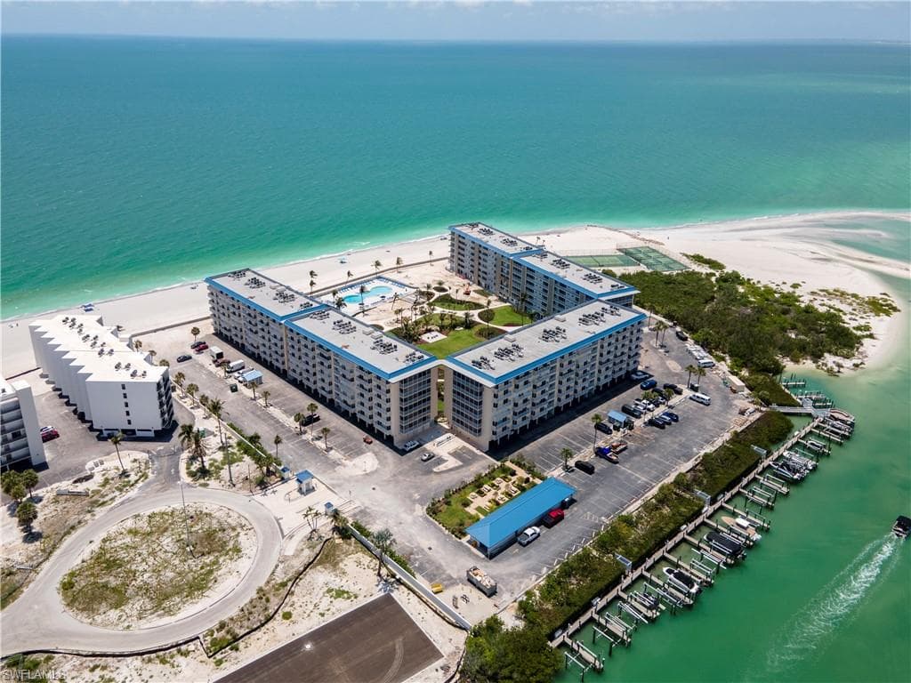 25740 Hickory BLVD # 240, BONITA SPRINGS FL 34134-43