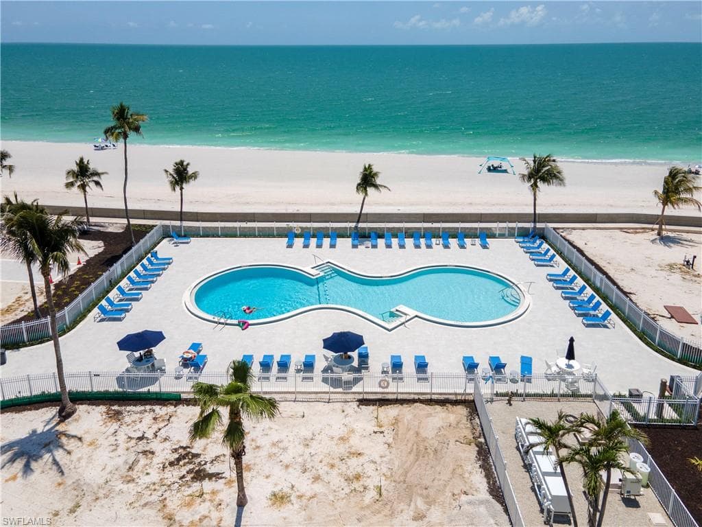 25740 Hickory BLVD # 240, BONITA SPRINGS FL 34134-34