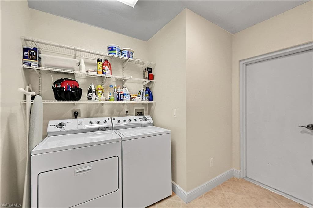 4700 Yacht Harbor DR 612-25