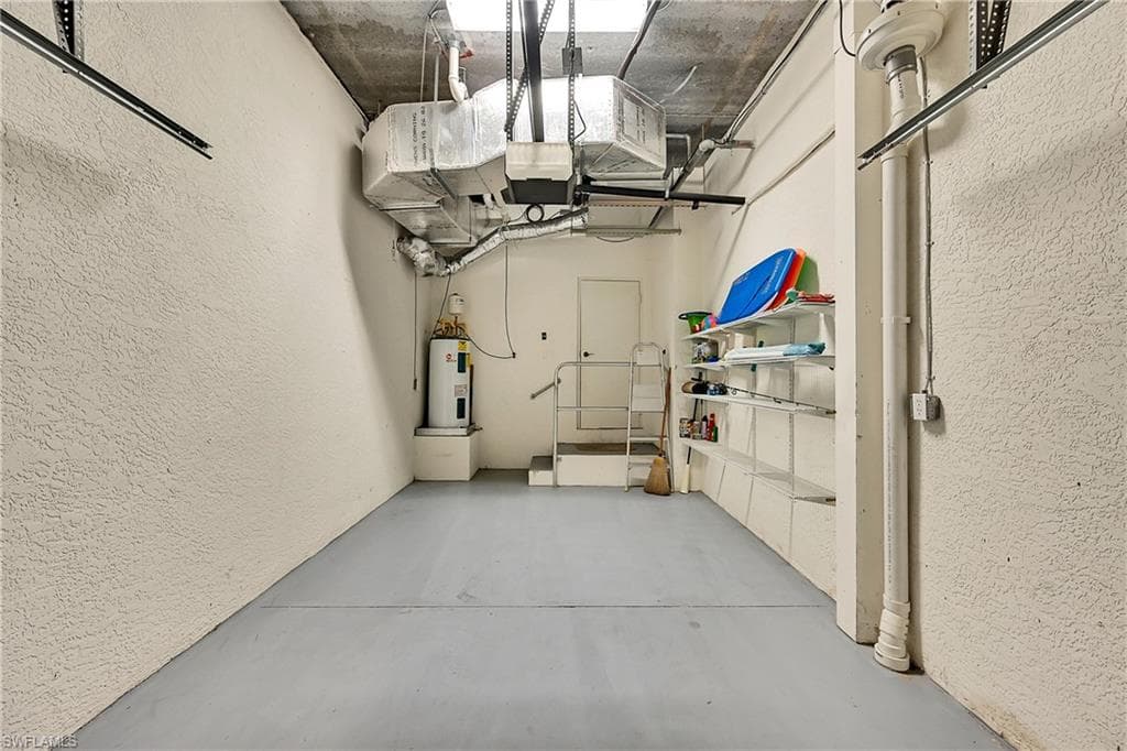 4700 Yacht Harbor DR 612-27