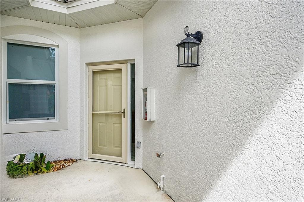 4700 Yacht Harbor DR 612-28