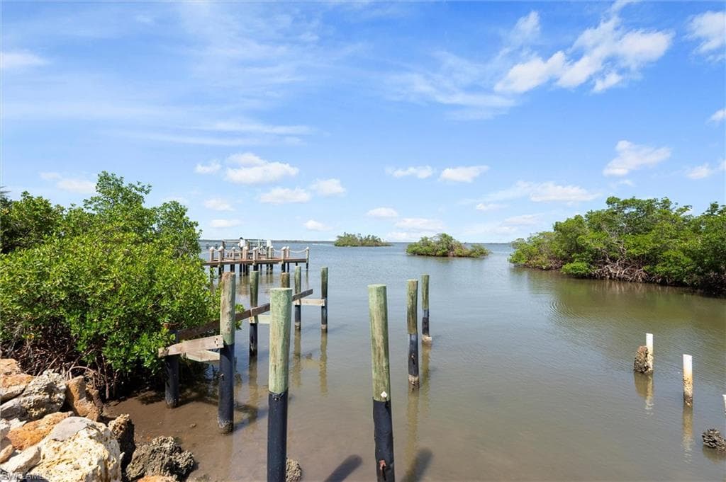 21521 Widgeon TER, FORT MYERS BEACH FL 33931-42