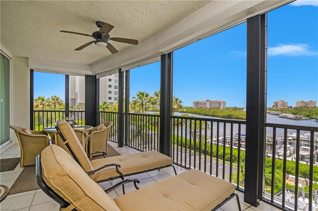 430 Cove Tower DR 501-26