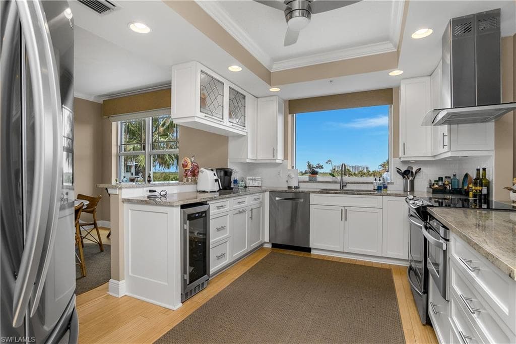430 Cove Tower DR 501-13