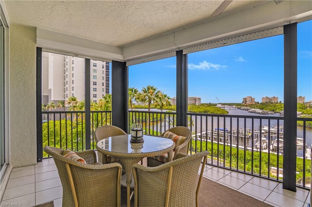 430 Cove Tower DR 501-28