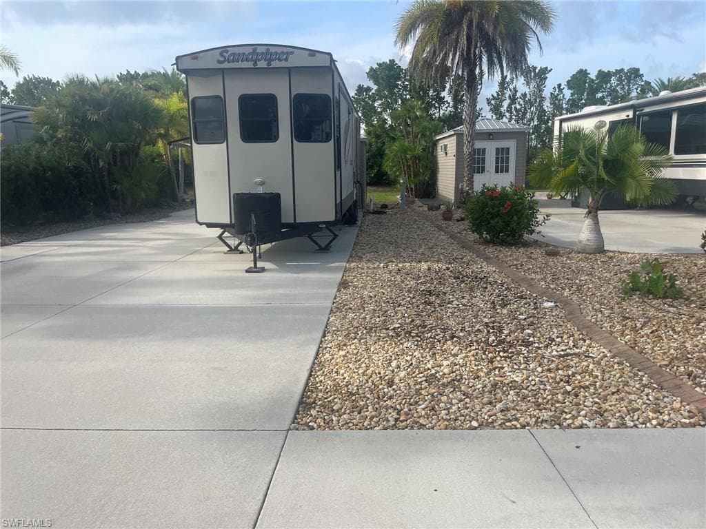 5252 Cypress Trail Resort CIR, FORT MYERS FL 33905-1
