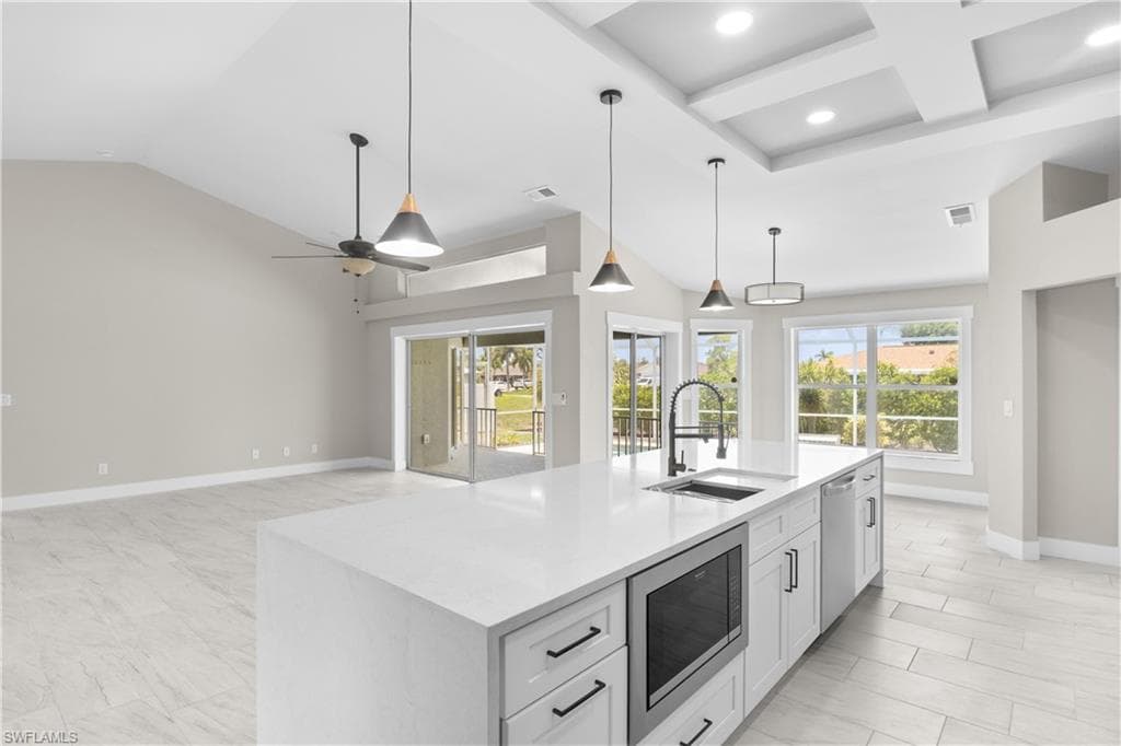 3332 SE 22nd PL, CAPE CORAL FL 33904-12