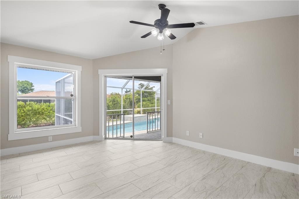 3332 SE 22nd PL, CAPE CORAL FL 33904-9