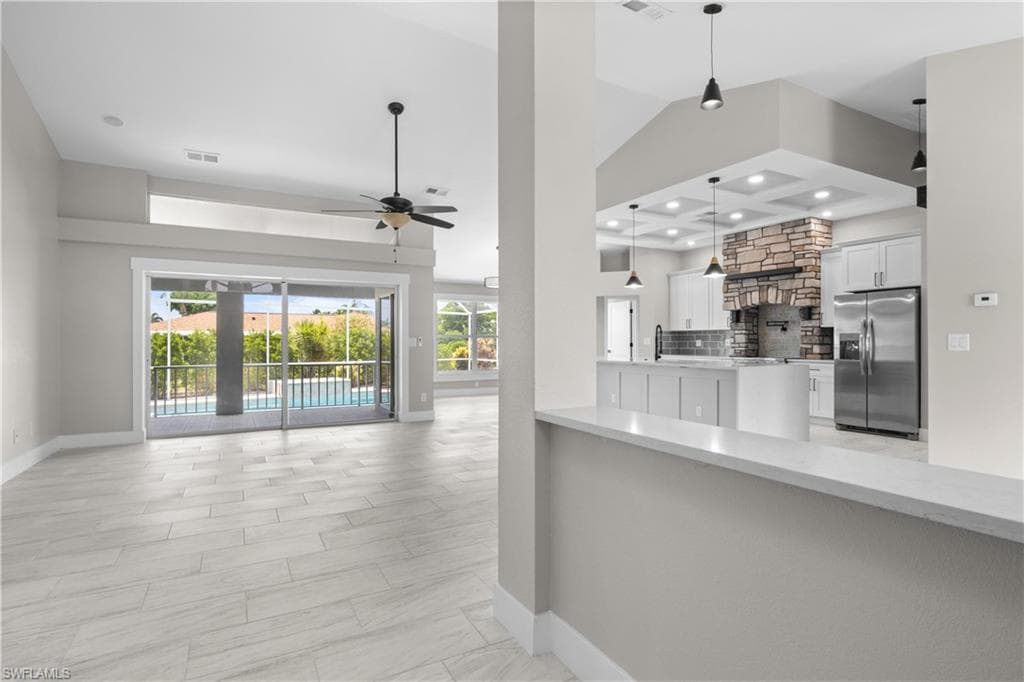 3332 SE 22nd PL, CAPE CORAL FL 33904-28