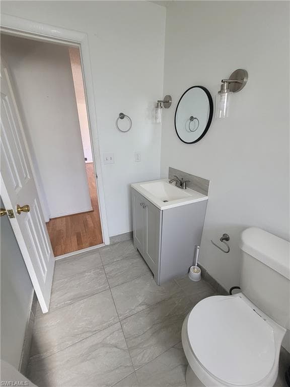 1112 Evanston ST-23