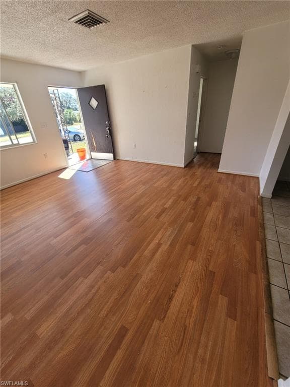 1112 Evanston ST-12