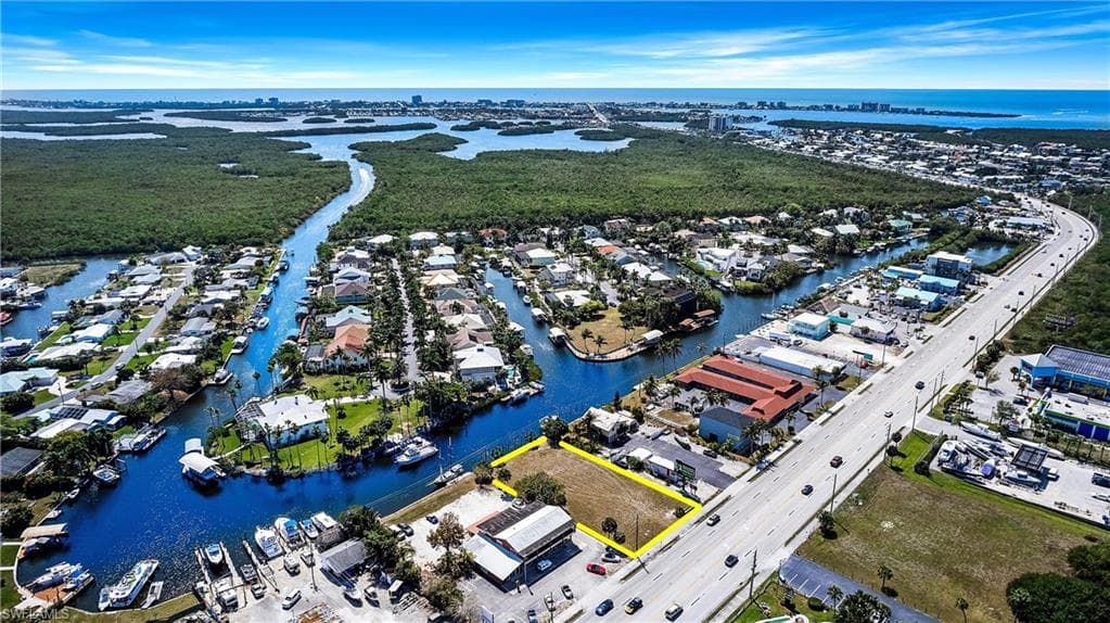 17721 San Carlos BLVD, FORT MYERS BEACH FL 33931-1