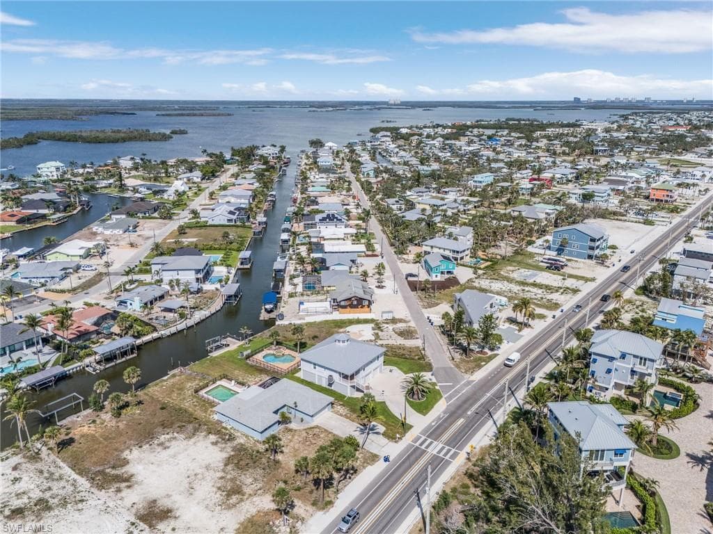 5199 Avenida Pescadora, FORT MYERS BEACH FL 33931-13