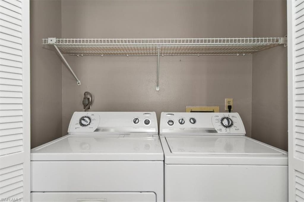 17260 Eagle TRCE # 10, FORT MYERS FL 33908-11