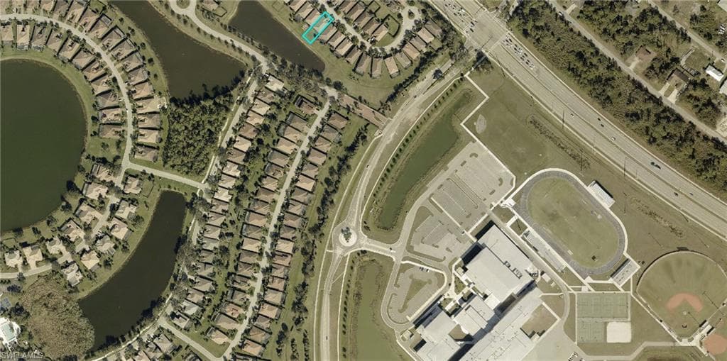 10646 Essex Square BLVD-15
