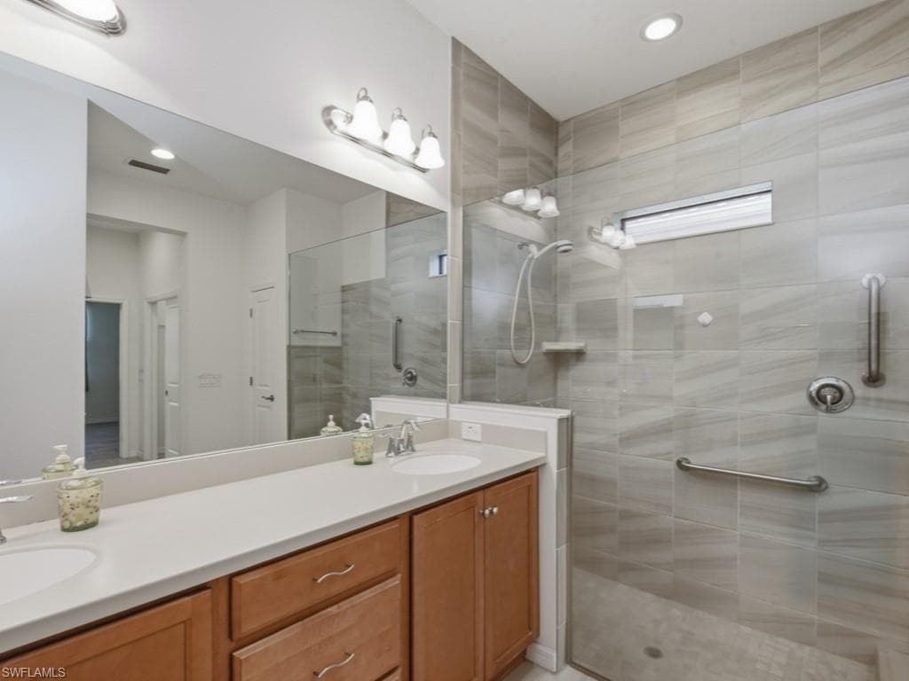 10646 Essex Square BLVD-11