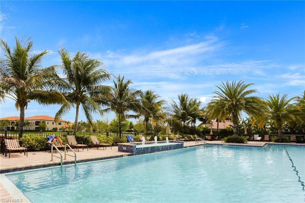 26197 Palace LN # 102, BONITA SPRINGS FL 34135-20