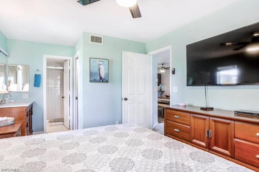 651 W Elkcam CIR # 815, MARCO ISLAND FL 34145-15