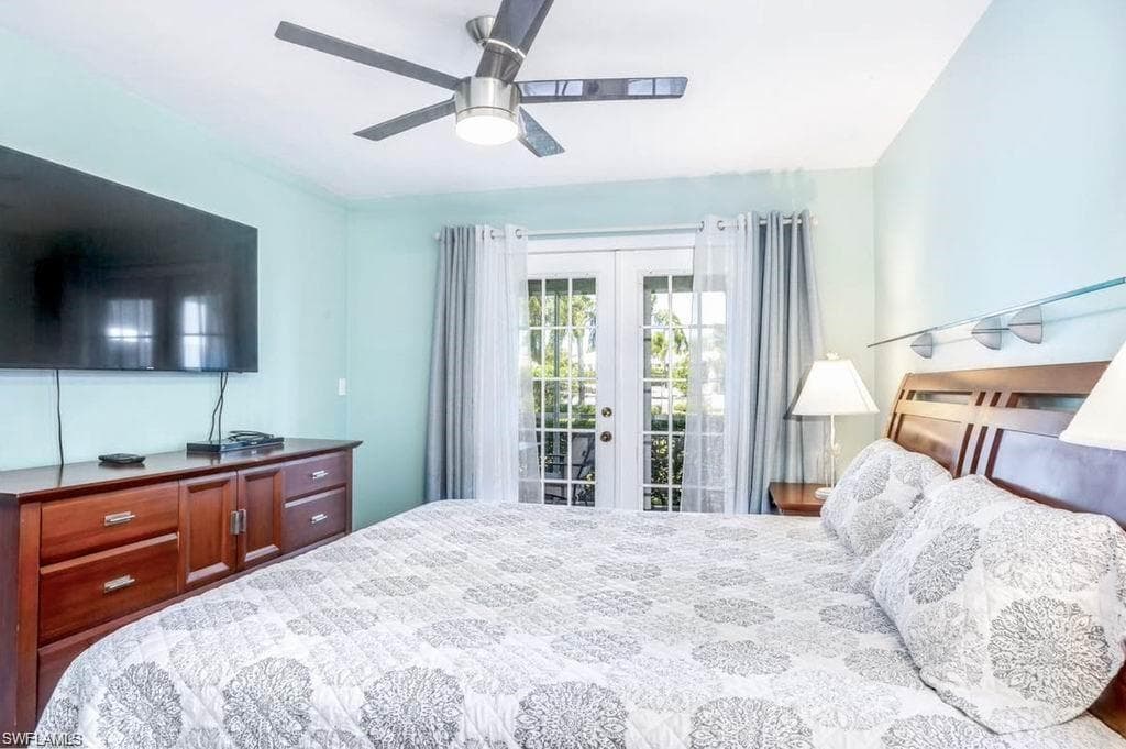 651 W Elkcam CIR # 815, MARCO ISLAND FL 34145-14