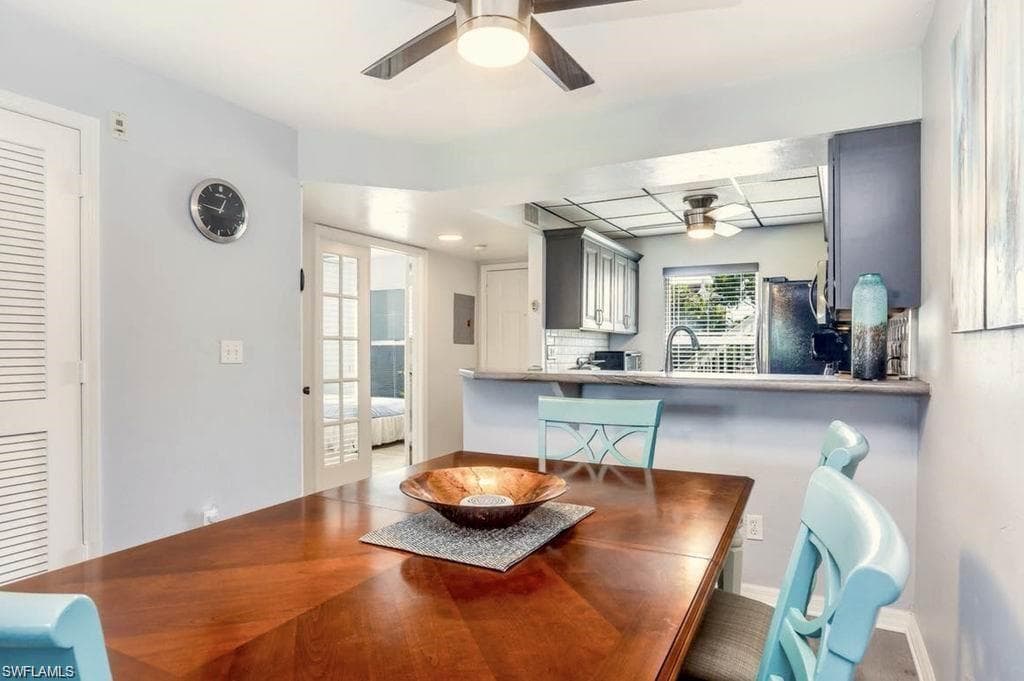 651 W Elkcam CIR # 815, MARCO ISLAND FL 34145-7