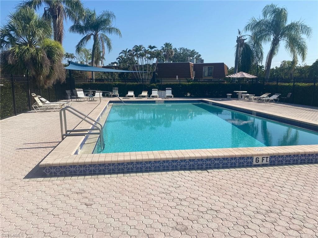 5239 Cedarbend DR # 1, FORT MYERS FL 33919-31