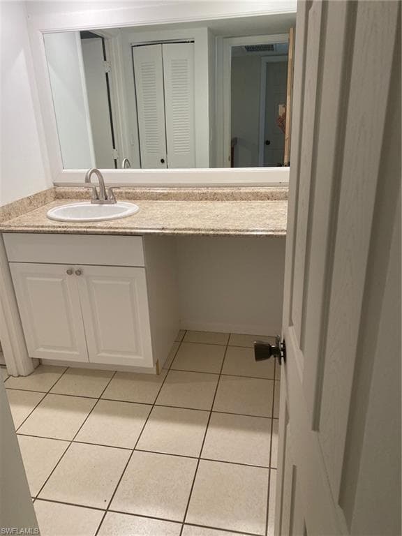 5239 Cedarbend DR # 1, FORT MYERS FL 33919-30