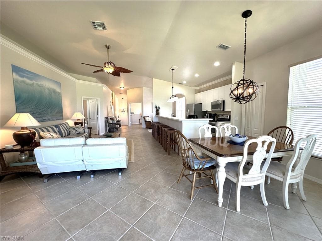 1965 Crestview WAY # 156, NAPLES FL 34119-21