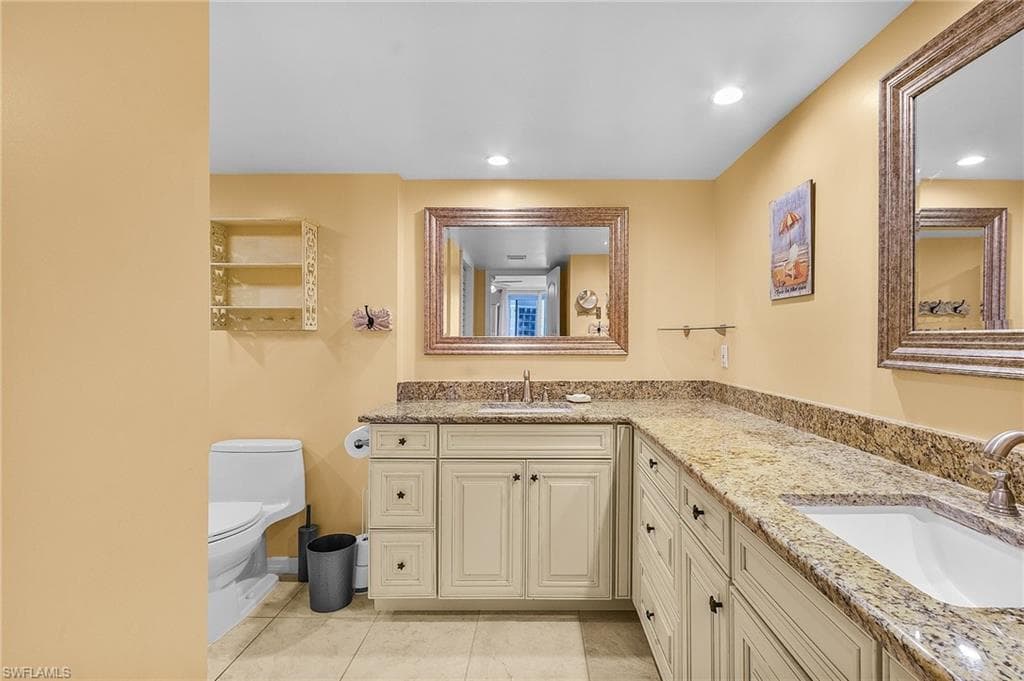 7150 Estero BLVD # 706, FORT MYERS BEACH FL 33931-17