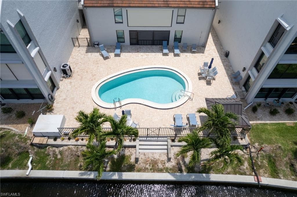 4210 SE 20th PL # A8, CAPE CORAL FL 33904-6