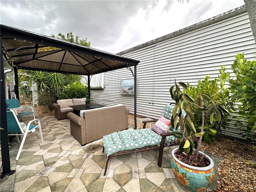 20181 Cumberland CT, ESTERO FL 33928-28