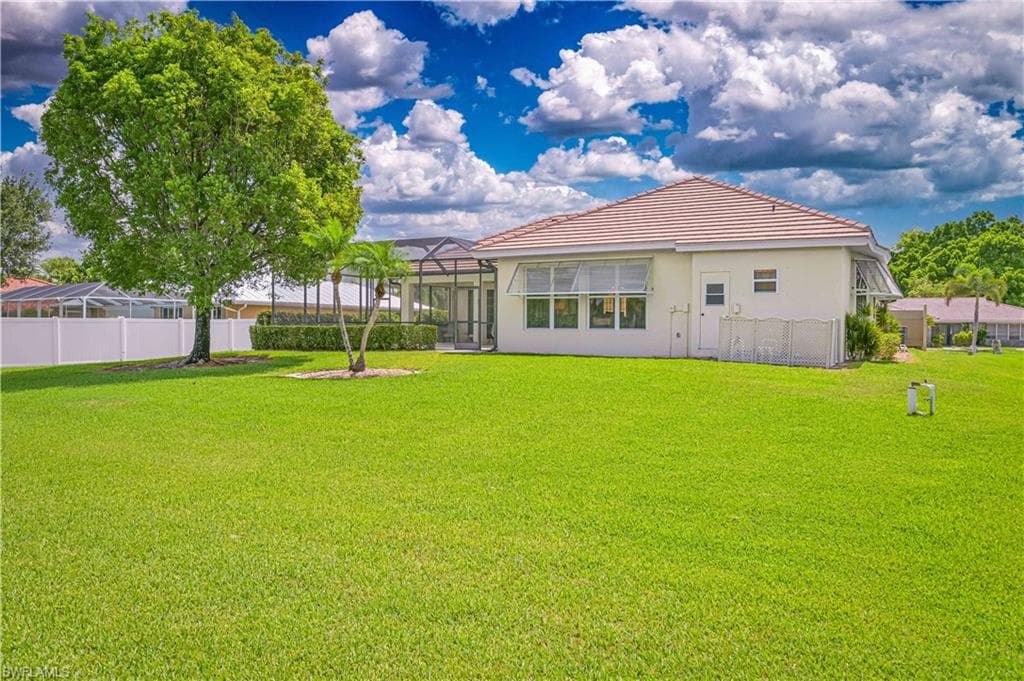 4255 Perth CT, NORTH FORT MYERS FL 33903-38