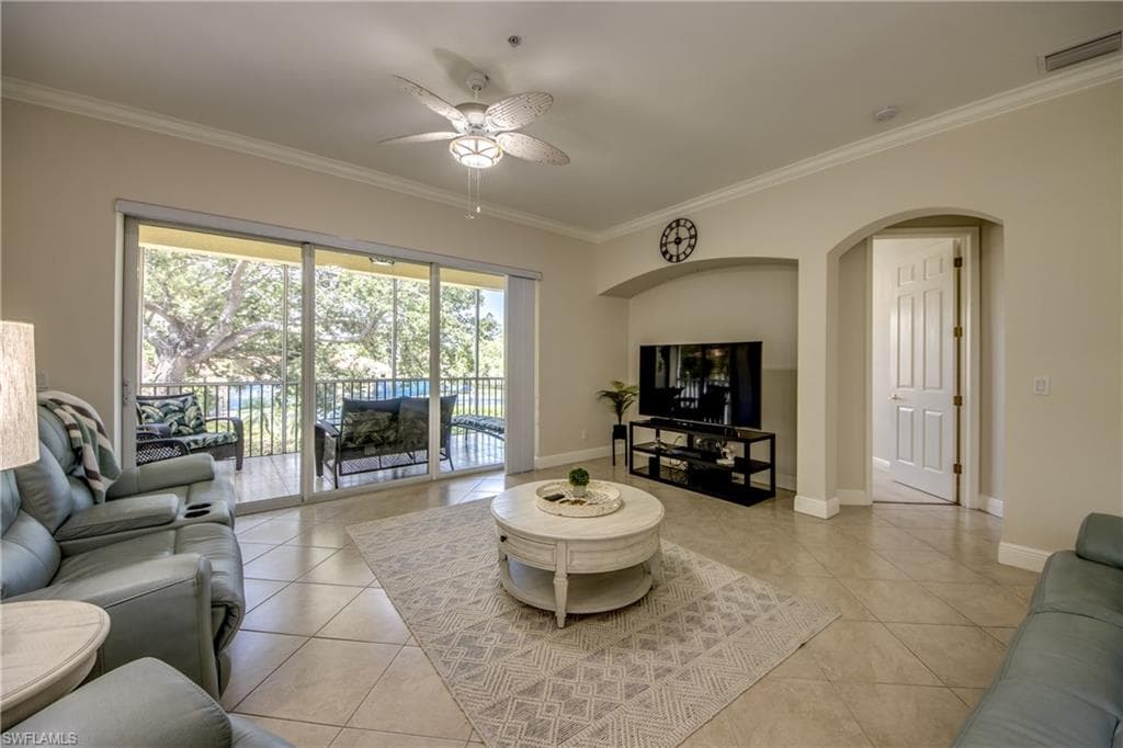 5912 Tarpon Gardens CIR # 201, CAPE CORAL FL 33914-13